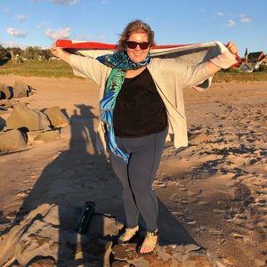 Meet your Posher, Rebecca